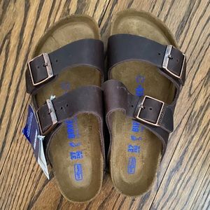 Birkenstock’s size 37